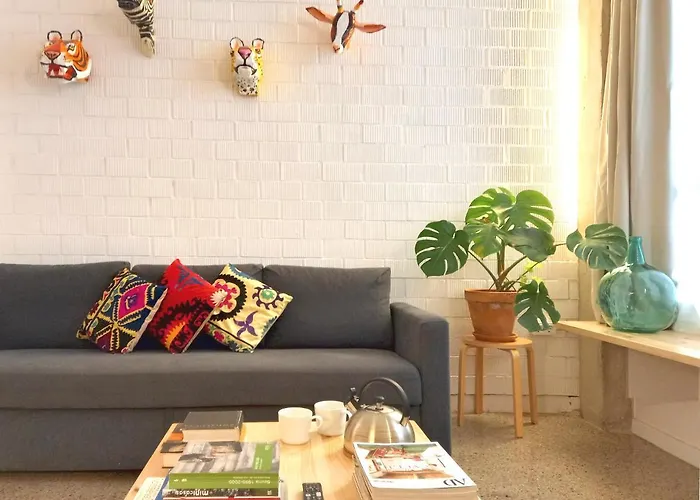 Casa Entera E Independiente Con Parking En Pleno Centro De * 세비야